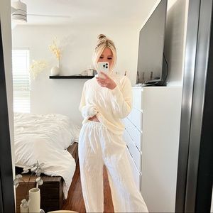 THRIFTED Cream Sweater. Size US S